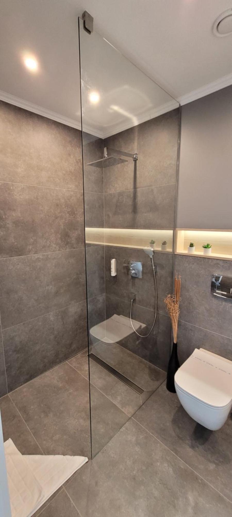Major Residence Тихани Екстериор снимка
